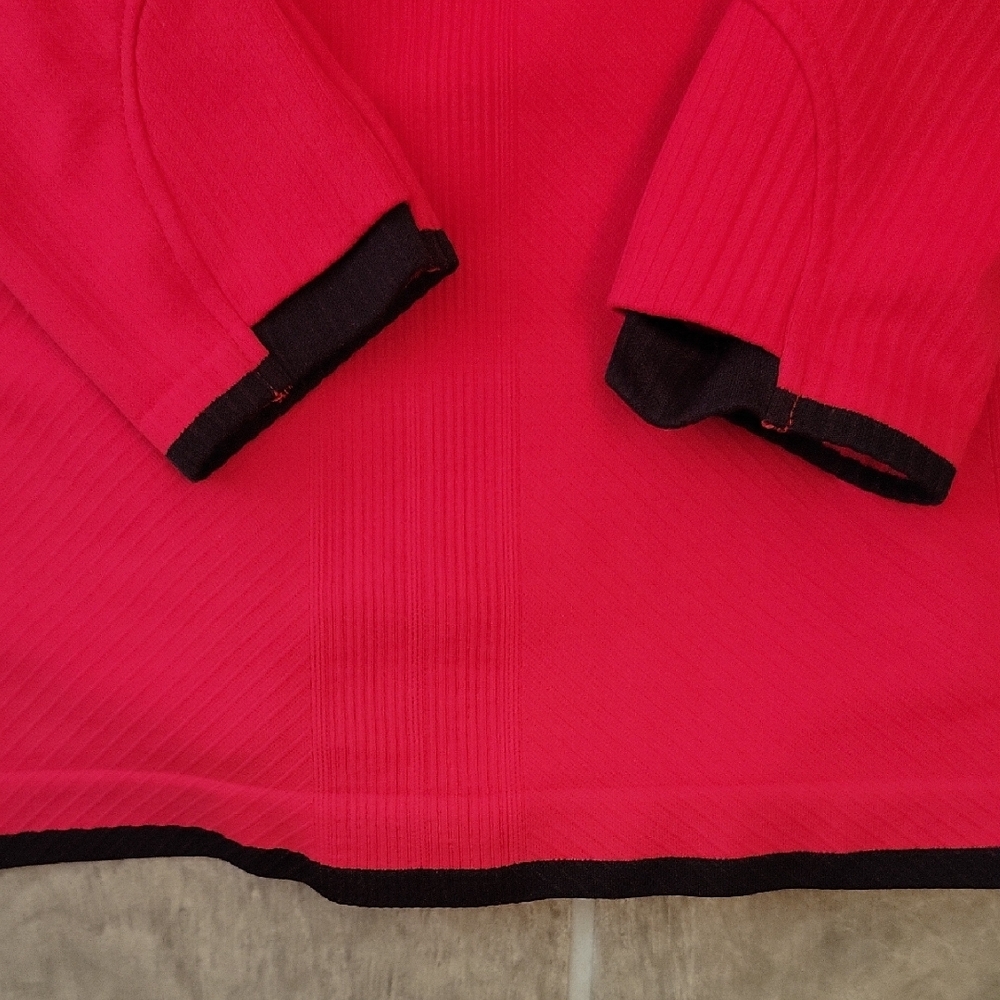 Athleta Red Ribbed Hoodie - Picture 3 of 11